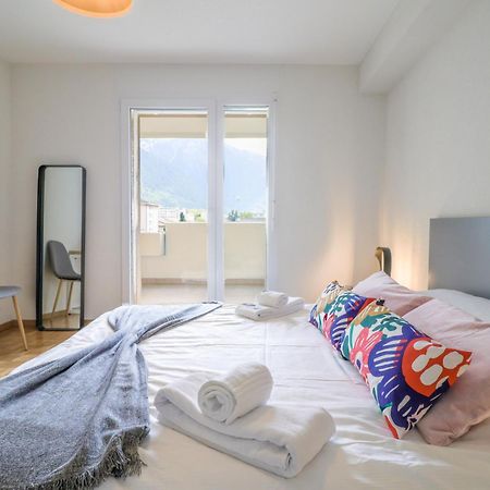 Modern Apartment Close To Martigny Train Station Экстерьер фото
