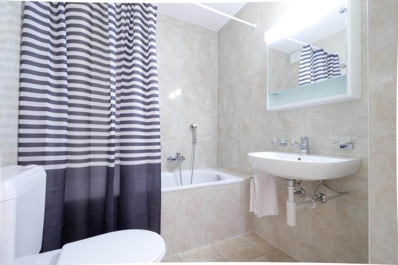 Modern Apartment Close To Martigny Train Station Экстерьер фото